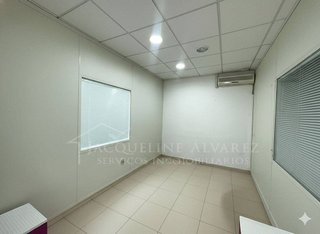 Local comercial en venta en Calle Pinto-San Roque en Parla