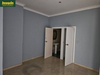 Local comercial en venta en Fátima - Levante en Córdoba