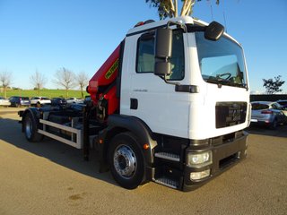 MAN TGM 18 280-CAMIONES GANCHO+GRUA