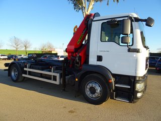 MAN TGM 18 280-CAMIONES GANCHO+GRUA