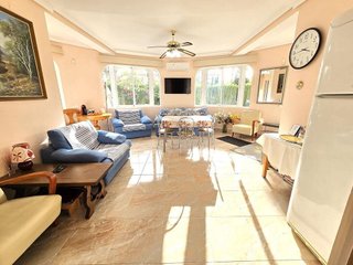 Chalet en venta en Altos - La Florida en Orihuela