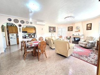 Chalet en venta en Altos - La Florida en Orihuela