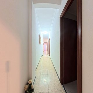 Piso en alquiler en Cruz Roja en Sevilla