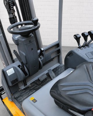 OFERTA CARRETILLA ELEVADORA ELÉCTRICA
