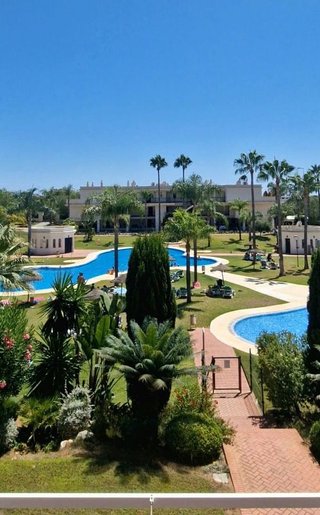 Piso en alquiler en Nueva Andalucía centro en Marbella
