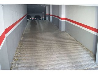 Garaje en venta en L´Illa perduda en Valencia