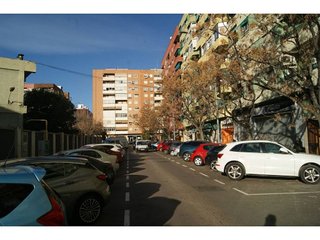 Garaje en venta en L´Illa perduda en Valencia