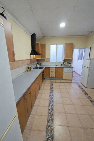 Hotel en venta en Carolinas Bajas en Alicante