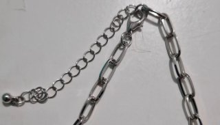 Collar cadena con abalorios marinos