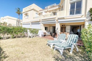 Casa adosada en venta en La Quinta en Benahavís