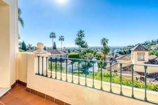 Casa adosada en venta en La Quinta en Benahavís