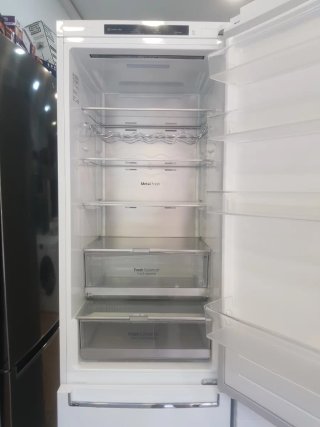 Nevera LG y Lavadora Bosch