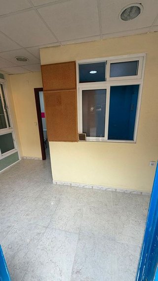 Local comercial en alquiler en La Creu Coberta en Valencia