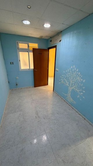 Local comercial en alquiler en La Creu Coberta en Valencia