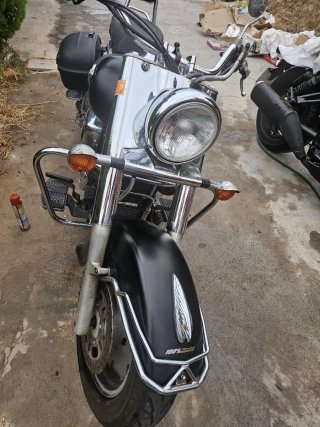 Suzuki Intruder 1500 LC
