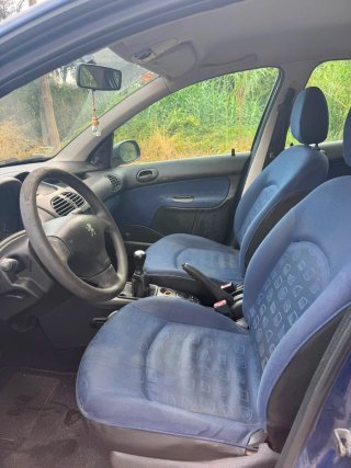 130.000KM PEUGEOT 206 DIESEL ITV RECIEN PASADA!!