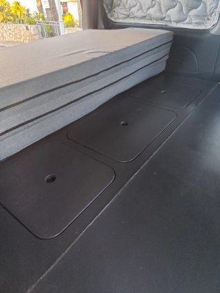 Mueble Camper + Colchón Nuevo + Oscurecedores