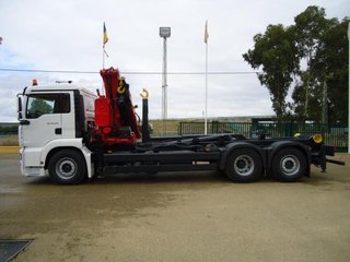 MAN TGA 26 360-CAMIONES GANCHO+GRUA