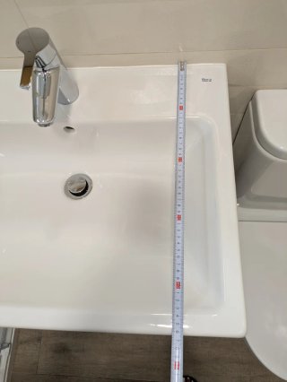 Lavabo Roca 60cm con mueble y toallero
