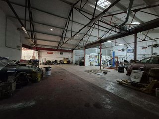 Nave industrial en venta en Carolinas Bajas en Alicante