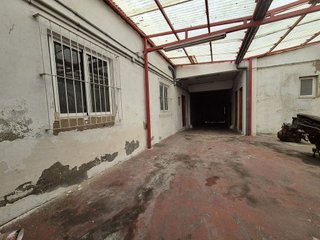 Nave industrial en venta en Carolinas Bajas en Alicante