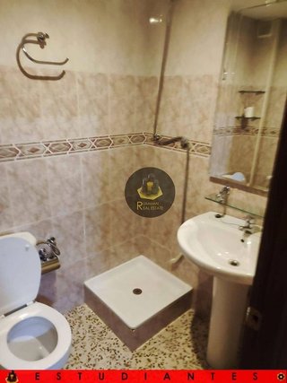 Piso en alquiler en Camino de Ronda - Rosaleda en Granada