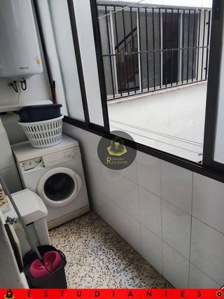 Piso en alquiler en Camino de Ronda - Rosaleda en Granada