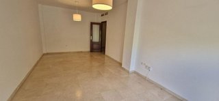 Piso en alquiler en La Calzada en Sevilla