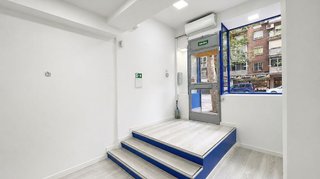 Local comercial en alquiler en Moscardó en Madrid