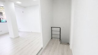 Local comercial en alquiler en Moscardó en Madrid