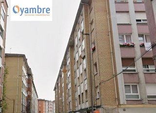 Piso en venta en Pumarín en Gijón