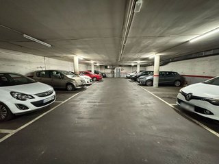 Garaje en venta en La Prosperitat en Barcelona
