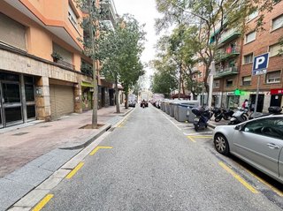 Garaje en venta en La Prosperitat en Barcelona