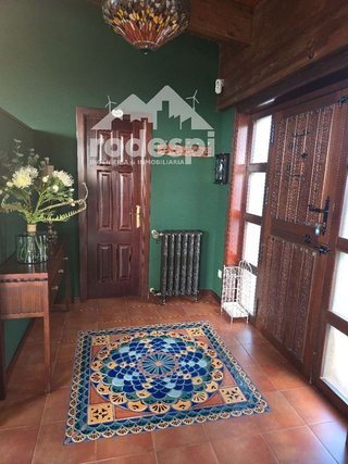 Chalet en venta en Cañiza (A)