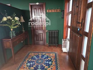 Chalet en venta en Cañiza (A)