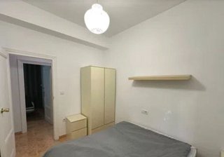 Piso en venta en Mercado en Alicante