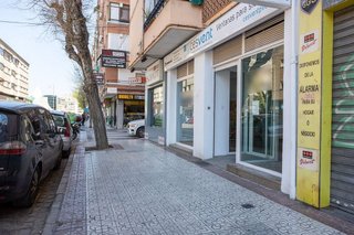 Local comercial en venta en Camino de Ronda - Rosaleda en Granada