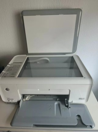 Impresora fotocopiadora y escaner HP