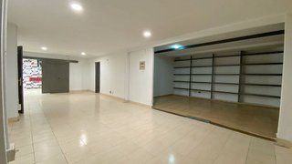 Nave industrial en alquiler en Zofio en Madrid