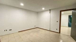 Nave industrial en alquiler en Zofio en Madrid