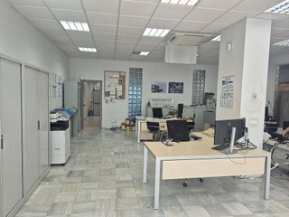 Local comercial en venta en La Chantría - La Lastra en León