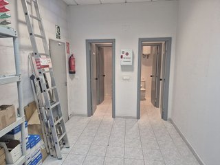 Local comercial en venta en La Chantría - La Lastra en León