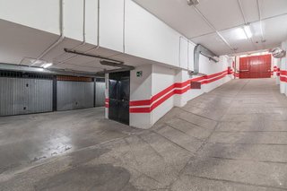 Garaje en venta en Camino de Ronda - Rosaleda en Granada