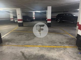 Garaje en venta en Les Corts en Barcelona
