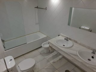 Piso en alquiler en El Mayorazgo - El Limonar en Málaga