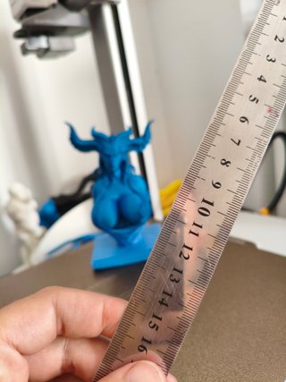 Busto Demonio Azul Plástico