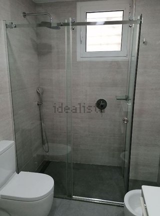 Piso en alquiler en Pedro Salvador - Las Palmeritas en Sevilla