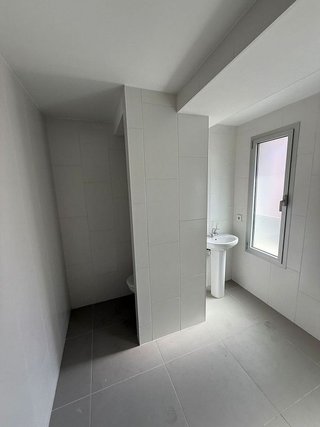Local comercial en alquiler en Playa del Cura en Torrevieja