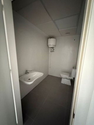 Local comercial en alquiler en Playa del Cura en Torrevieja