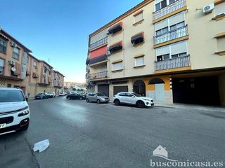 Garaje en alquiler en La Zarzuela-San José-Belén en Linares